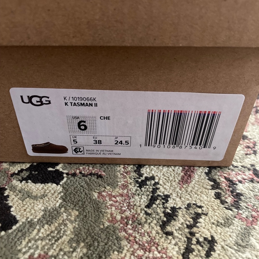 NIB Ugg Tasman Slipper — 8W - Picture 5 of 6